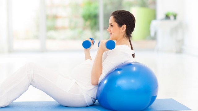 Exercices pour abdominaux pendant la grossesse