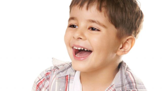 Developper Le Sens De L Humour Des Enfants Mamanpourlavie Com Developper Le Sens De L Humour Des Enfants Mamanpourlavie Com